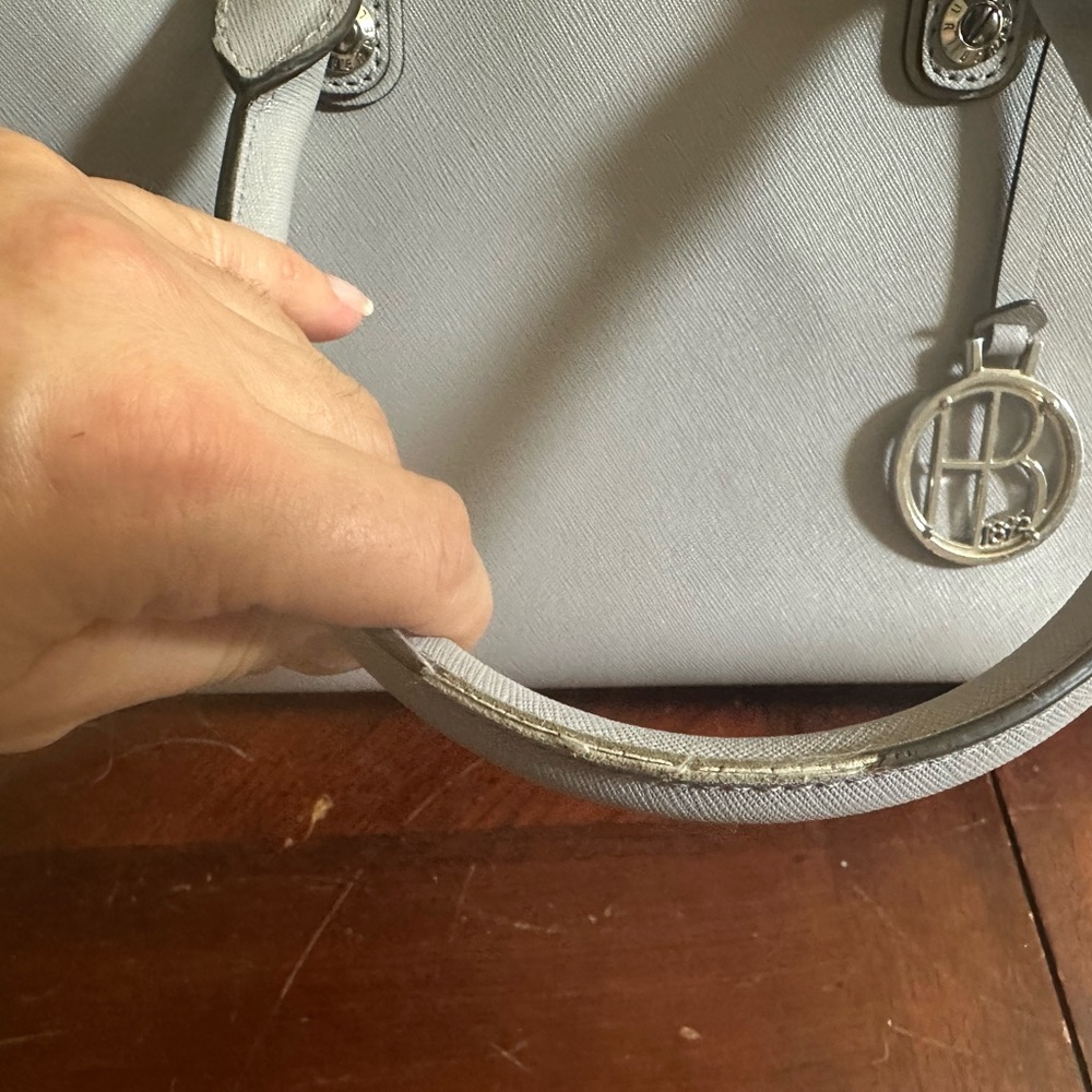 Henry Bendel Lavender Purse with long strap and dust cover - Picture 11 of 12